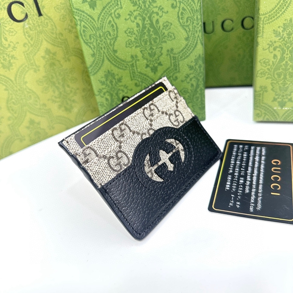 グッチ財布コピー背面デザイン